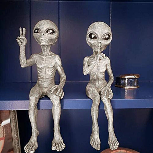 New Outer Space Alien Accessories Statue Martians Garden Figurine Set For Courtyard Ornaments Home Indoor Outdoor Decoration